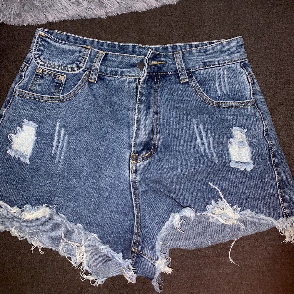Brand: Shein  Size: 6 (Medium)
